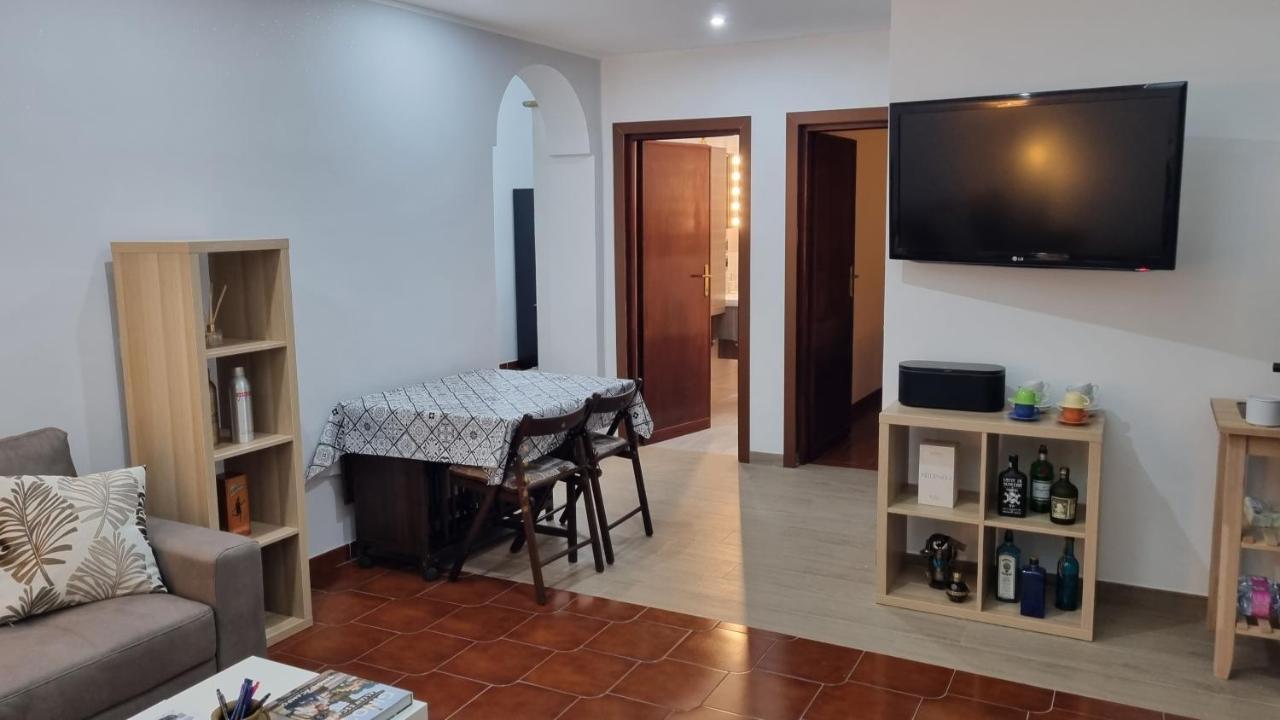 Bnb The Station Nettuno Bagian luar foto