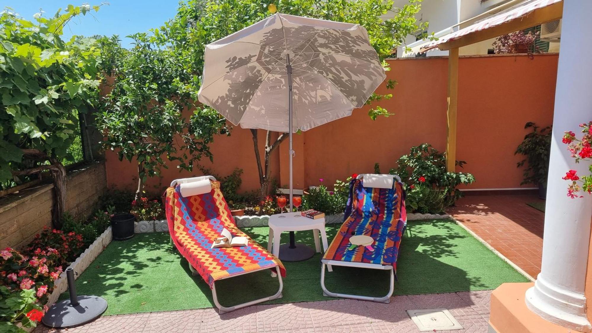 Bnb The Station Nettuno Bagian luar foto